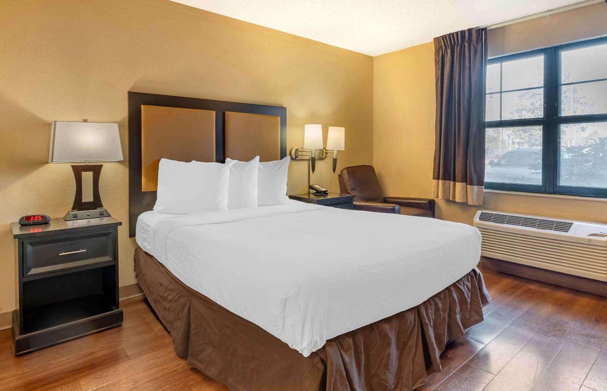 Hotel Extended America - Oakland - 2*