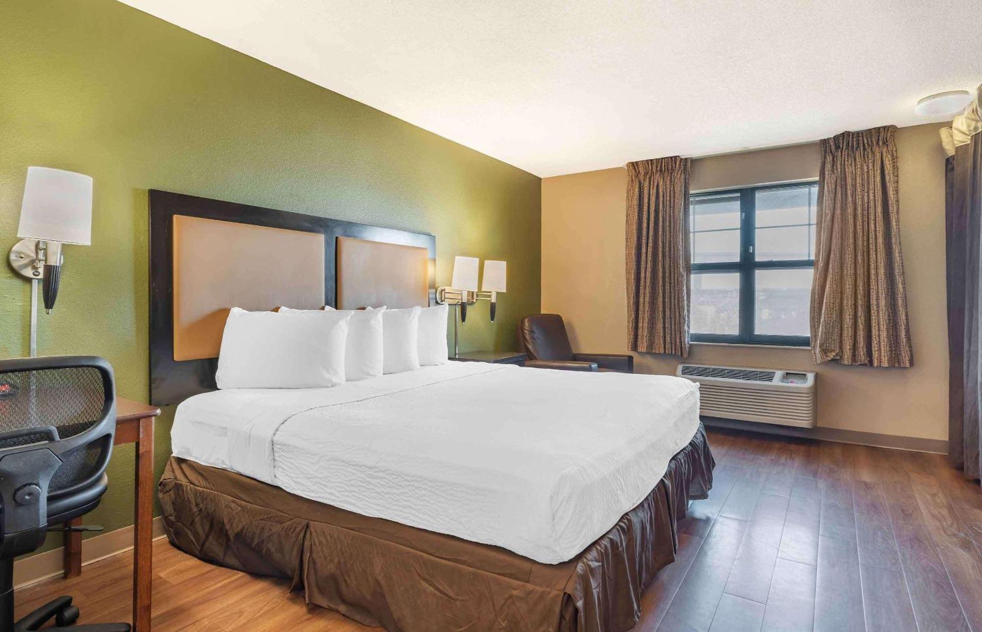 Extended America - Oakland - Hotel 2*
